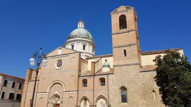 marinatips - Basilica Cathedral of St. Tommaso Apostolo