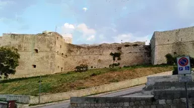 marinatips - Castello Fortezza Vieste