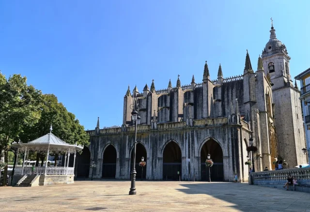 Basílica de la Asunción de Nuestra Señora de Lequeitio (Lekeitio) Vizcaya - Spain