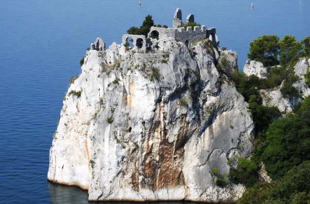 Castel vecchio (Duino) Trieste - Italy