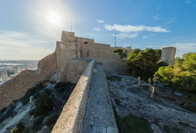 Castell de Sant Ferran (Alicante) Alicante - Spain
