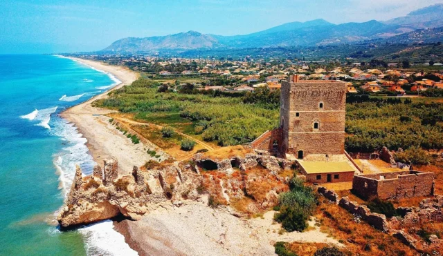 Castello di Roccella (Campofelice di Roccella) Palermo - Sicilia - Italy