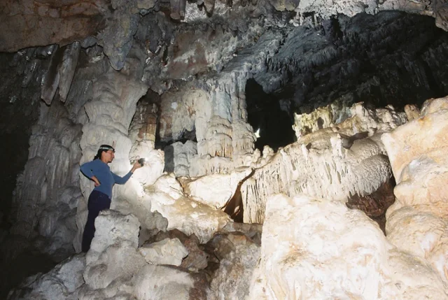 Cave Strašna Peč - Opčina Sali - Dugi - Croatia