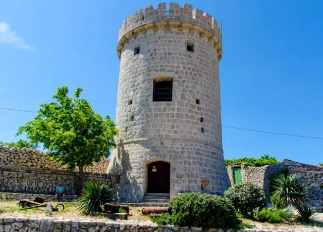 Cres Tower (Cres) Opčina Cres - Cres - Croatia