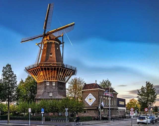 De Gooyer Molen (Amsterdam) Amsterdam - Netherlands