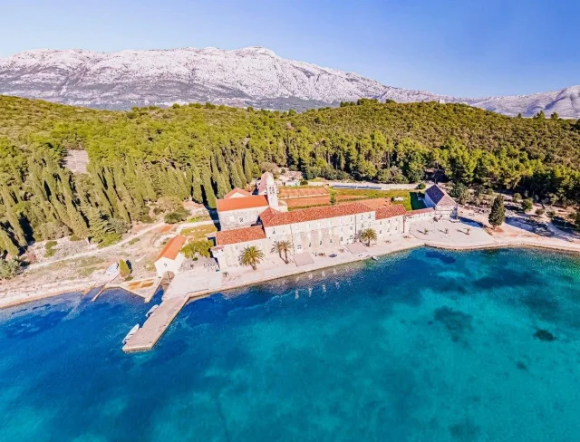 Franjevački Samostan Badija (Korčula) Opčina Korčula - Badija - Croatia