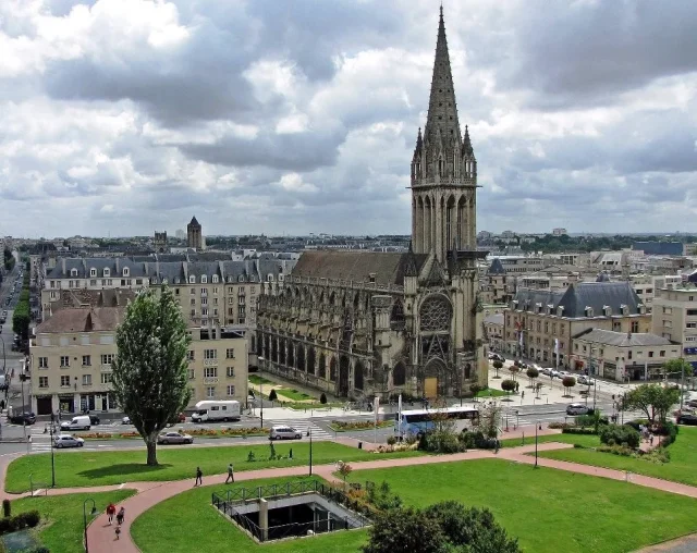 Église Saint-Pierre (Caen) Calvados - France