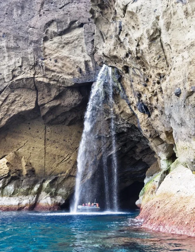 Gruta do Galo - Flores - Flores - Portugal