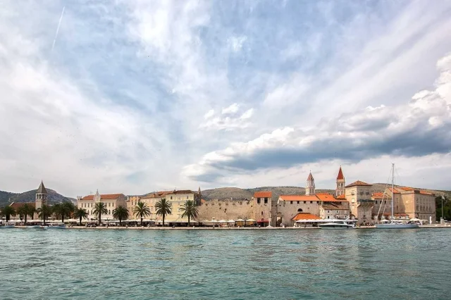 Historical Core of Trogir (Trogir) Opčina Trogir - Croatia