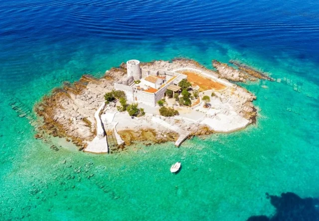 Manastir i crkva Vavedenja Presvete Bogorodice (Žanjic) Herceg Novi - Gospa - Montenegro