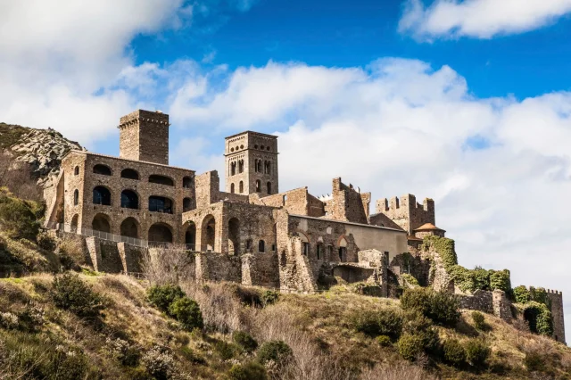 Monasterio de Sant Pere de Rodes (El Port de la Selva) Gerona - Spain