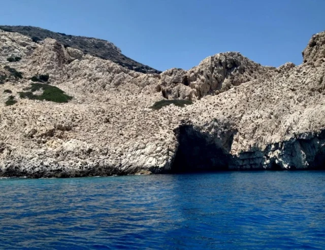 Seal cave Fokospiliá - South Aegean - Donousa - Greece