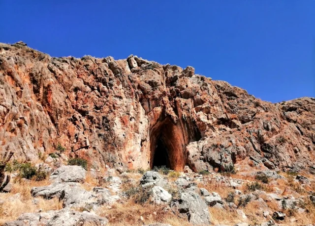 Simos cave (Elafonisos) Peloponnese - Elafonisos - Greece