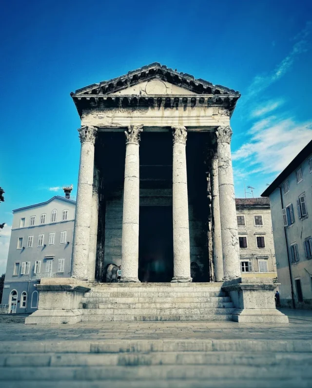 Temple of Augustus (Pula) Opčina Pula - Croatia