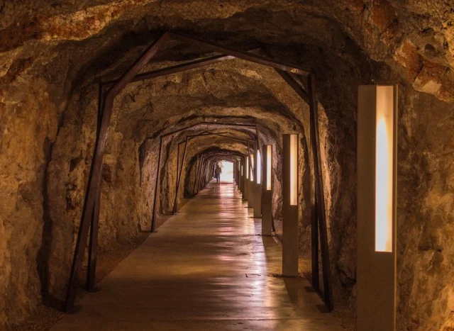 Túnel del Castillo (Dénia) Alicante - Spain