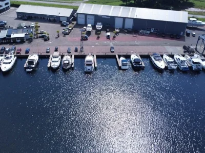 Jan de Groot Watersport centrum (Lithoijen) Oss - Netherlands