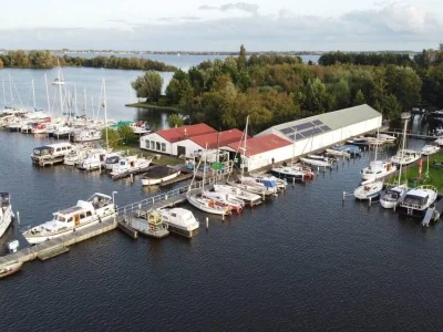 Jachthaven de Stormvogel (Rijsenhout) Aalsmeer - Netherlands
