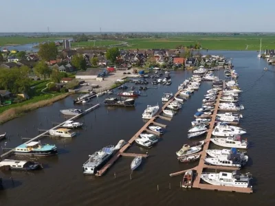 Jachthaven 't Swaentje (Westknollendam) Zaanstad - Netherlands