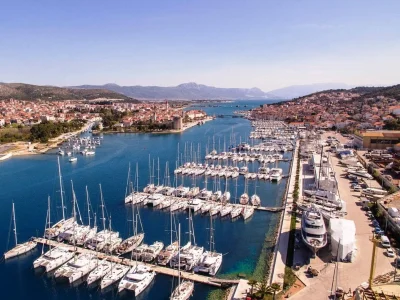Marina 21 Trogir (Trogir) Opčina Trogir - Čiovo - Croatia