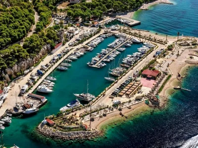 Marina Ramova (Krvavica) Opčina Baška Voda - Croatia