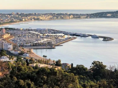 Port Camille Rayon (Vallauris) Alpes-Maritimes - France
