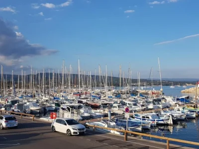 Port de la Ciotat-Nouveau Port (La Ciotat ) Bouches-du-Rhône - France