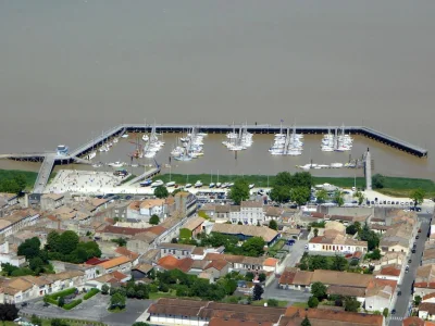 Port de Pauillac in France - Image 1