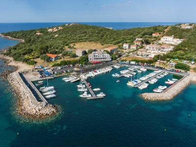 Port de Porto Pollo (Serra di Ferro) Corse-du-Sud - Corse - France