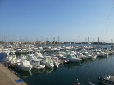 Port Saint Louis du Rhône-Plaisance port (Port Saint Louis du Rhône) Bouches-du-Rhône - France