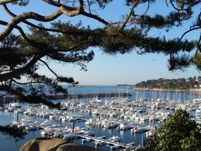 Port Trebeurden (Trebeurden) Côtes-d’Armor - France