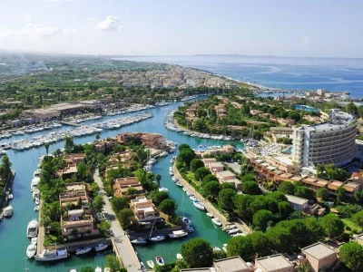 Portorosa Marina Yachting (Tonnarella) Messina - Sicilia - Italy