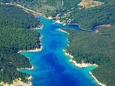 Uvala Ul (Punta Križa) Opčina Mali Lošinj - Cres - Croatia
