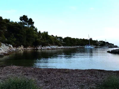 Uvala Uska (Skrivena Luka) Opčina Lastovo - Lastovo - Croatia