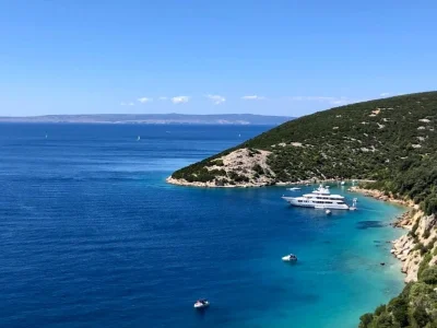 Uvala Vardaškolj (Supetarska Draga) Opčina Rab - Rab - Croatia