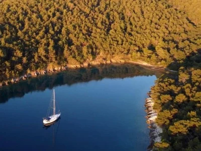 Uvala Vela Lovišča - Opčina Šibenik - Zlarin - Croatia