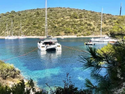 Uvala Velika Duboka - Opčina Hvar - Sveti Klement - Croatia