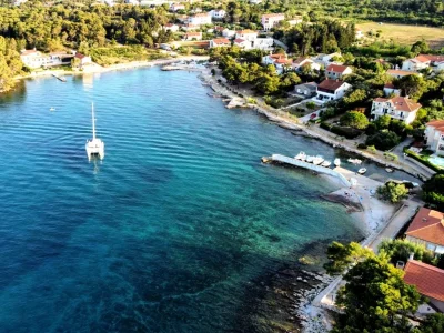 Uvala Batalaža (Ugljan) Opčina Preko - Ugljan - Croatia