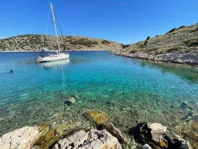 Uvala Lavsa - Opčina Murter - Lavsa - Croatia