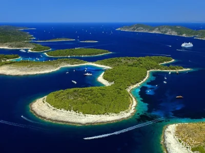 Otok Marinkovac (Hvar) Opčina Hvar - Marinkovac - Croatia