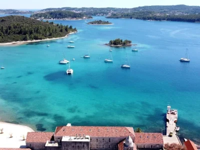 Otok Badija (Korčula) Opčina Korčula - Badija - Croatia