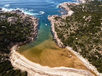Plage de Cala d'Agulia - Corse-du-Sud - Corse - France