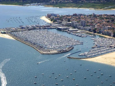 Port D´Arcachon (Arcachon) Gironde - France