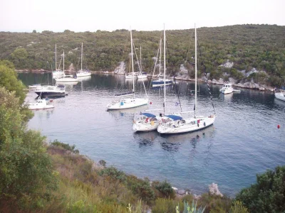Uvala Šešula (Maslinica) Opčina Šolta - Šolta - Croatia
