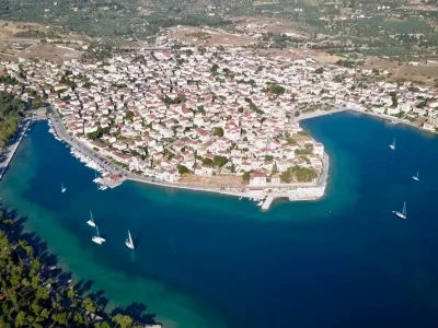 Port Galaxidi (Galaxidi) Central Greece - Greece
