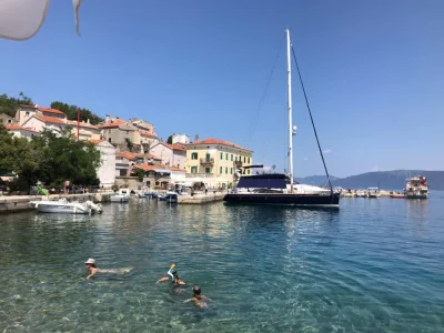 Port Valun (Valun) Opčina Cres - Cres - Croatia