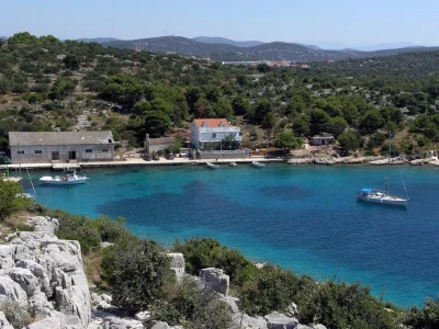 Sveti Nikola (Jezera) Opčina Tisno - Murter - Croatia