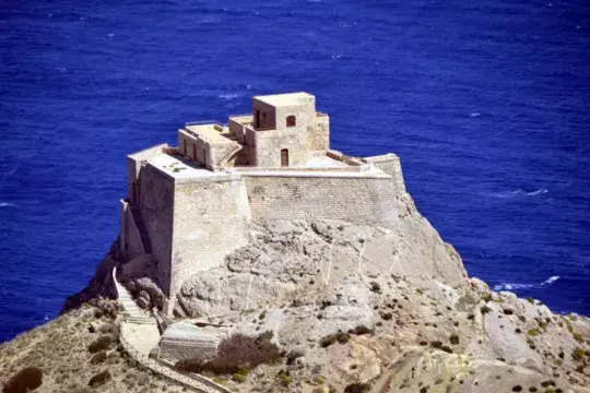 marinatips - Castello di Punta Troia