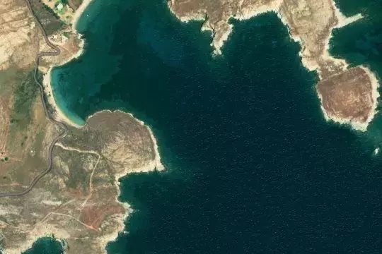 Kastri Bay
