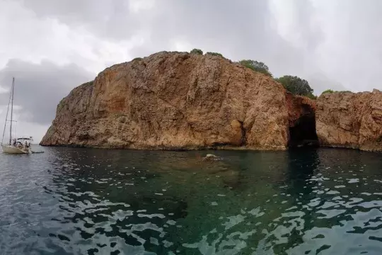 marinatips - Montgó cueva-Parc Natural del Montgrí
