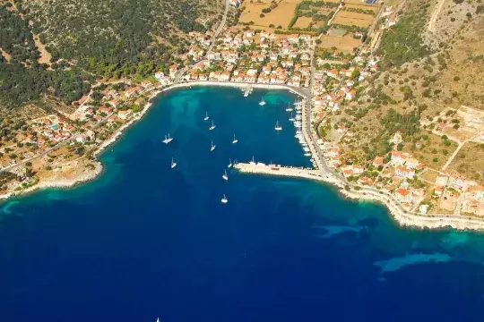marinatips - Port Agia Effimia